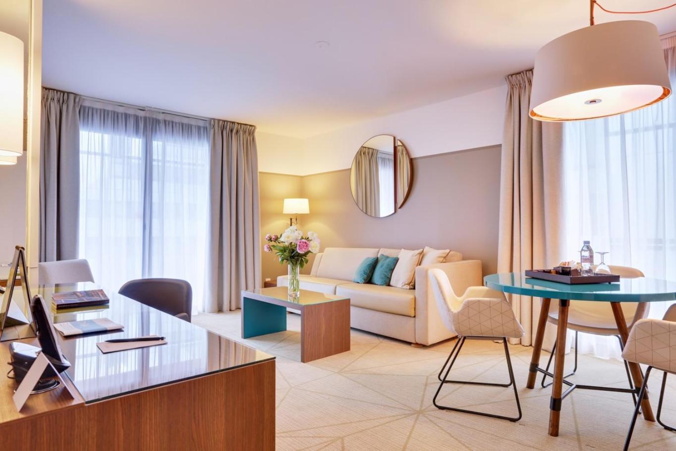 Fraser Suites Paris La Defense Courbevoie Kültér fotó Suite